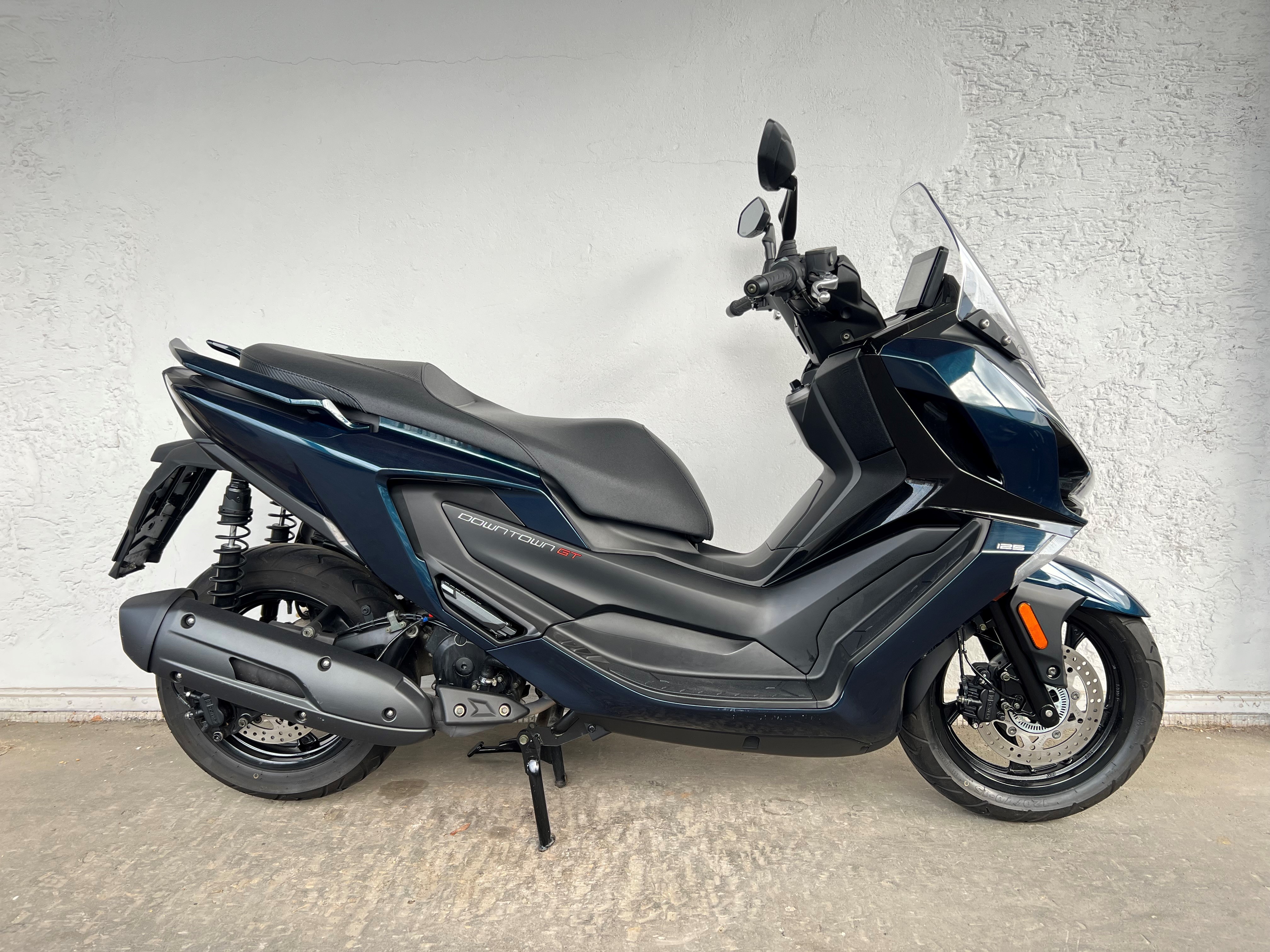 Vespa GTS 125 Superfast Umbau , Ex. KBS Vorführfahrzeug 