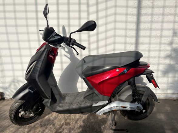 Piaggio 1 "Feng Chen Wang" 