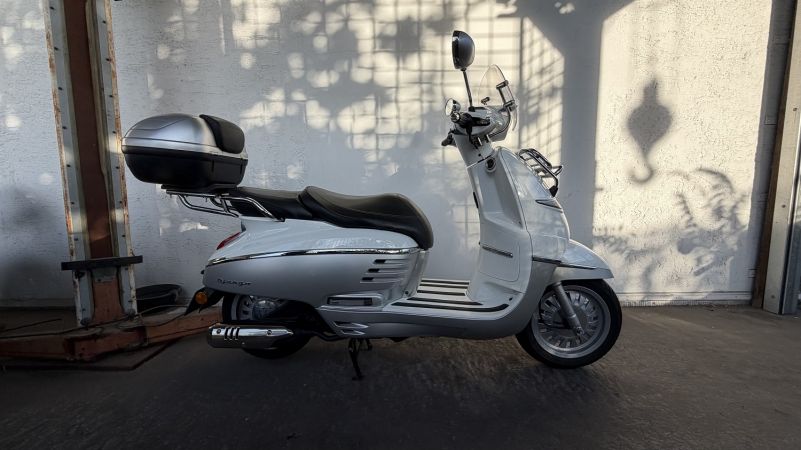 Piaggio Medley 125